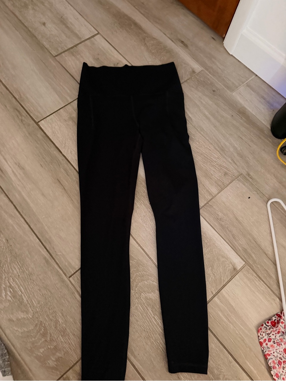 Under Armour Women's Black Athletic Leggings- never worn